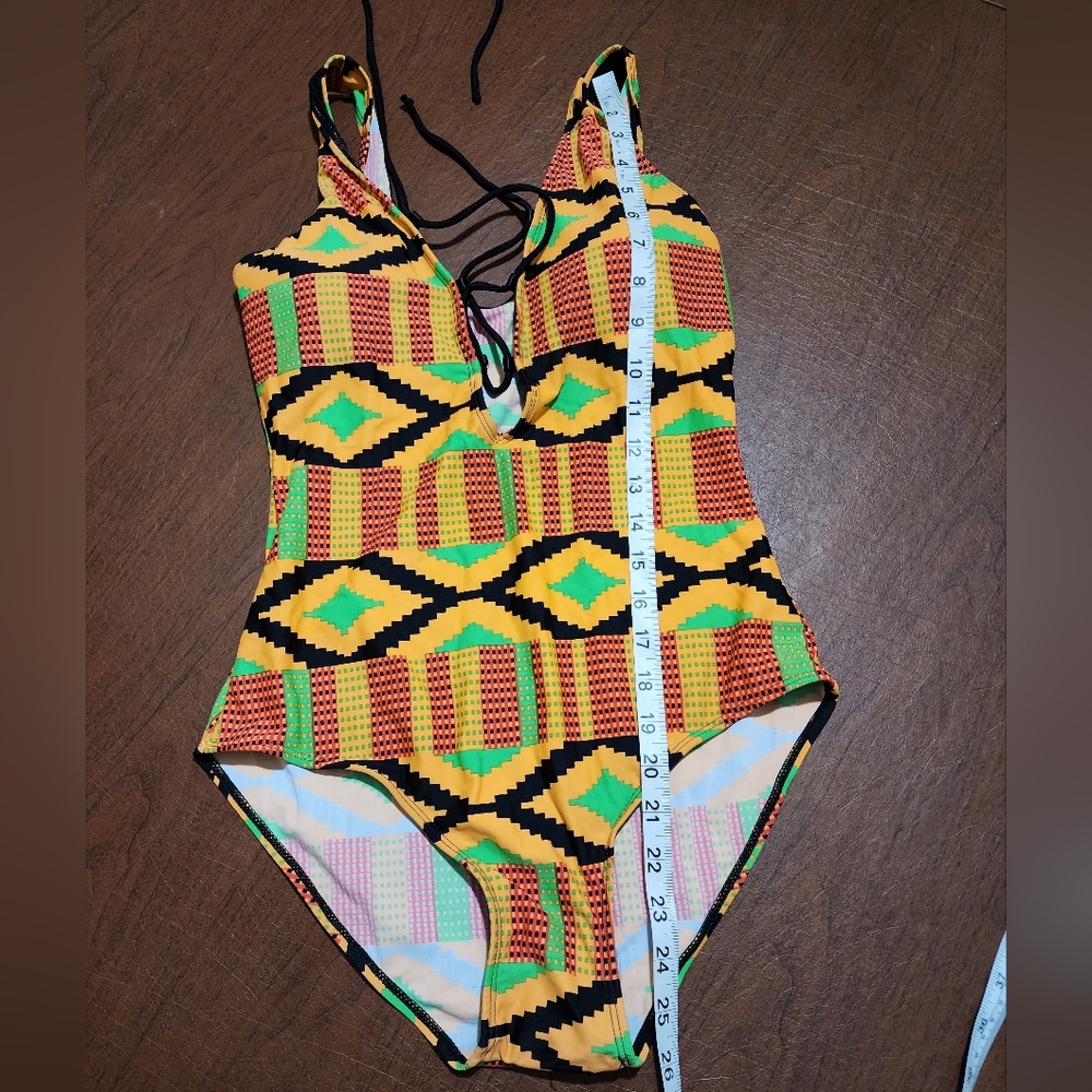 NWOT ... Colorful Geometric One-Piece Swimsuit - Picture 3 of 8